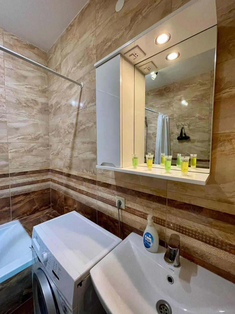 Apartments In Uzhgorod For You. Esterno foto